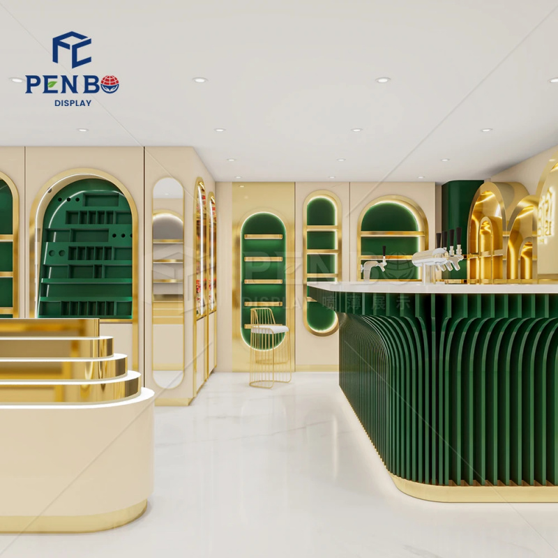 Niestandardowe luksusowe wypos – Luxury Skincare Shop recenzja i cena